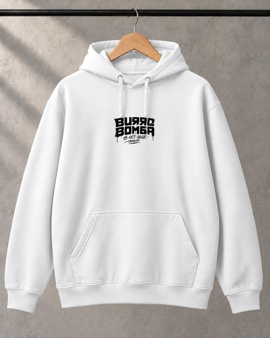 Hoodie blanco, referencia 2, frente: Logo con fecha